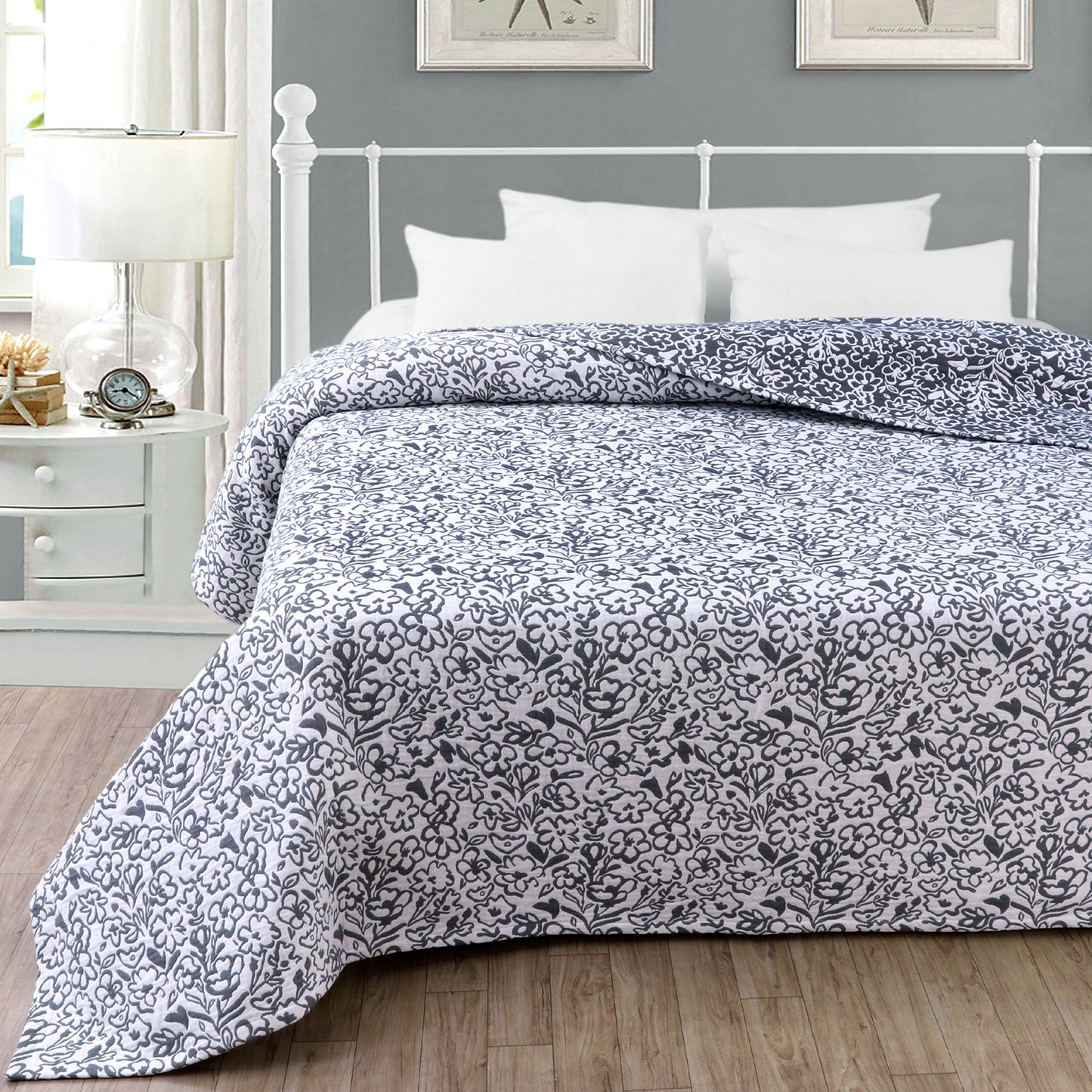 Matelassé blaze & floral design cotton thermal blanket - TreeWool bed blanket