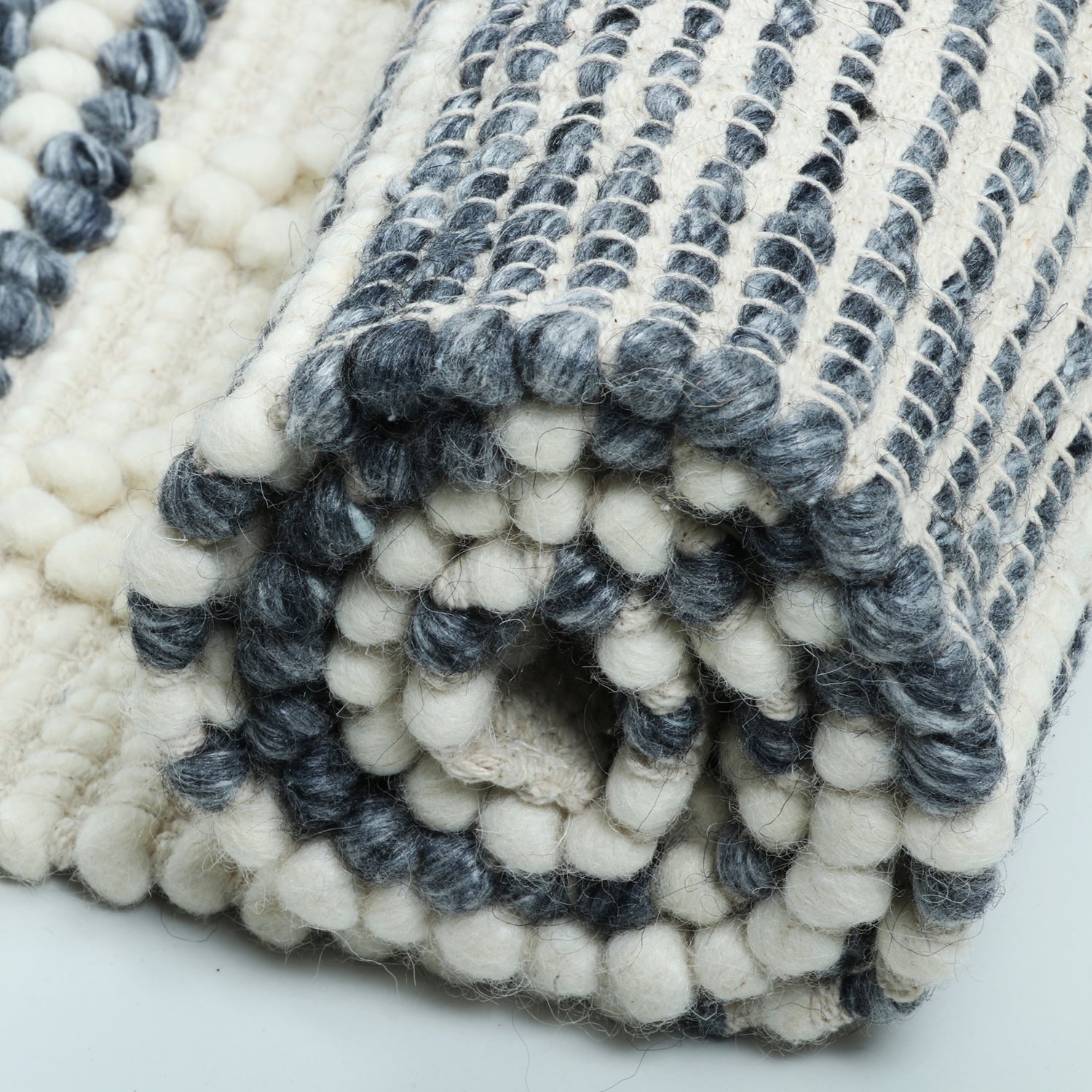 Handmade Wool Area Rug - TreeWool area rugs#size_4-x-6-feet