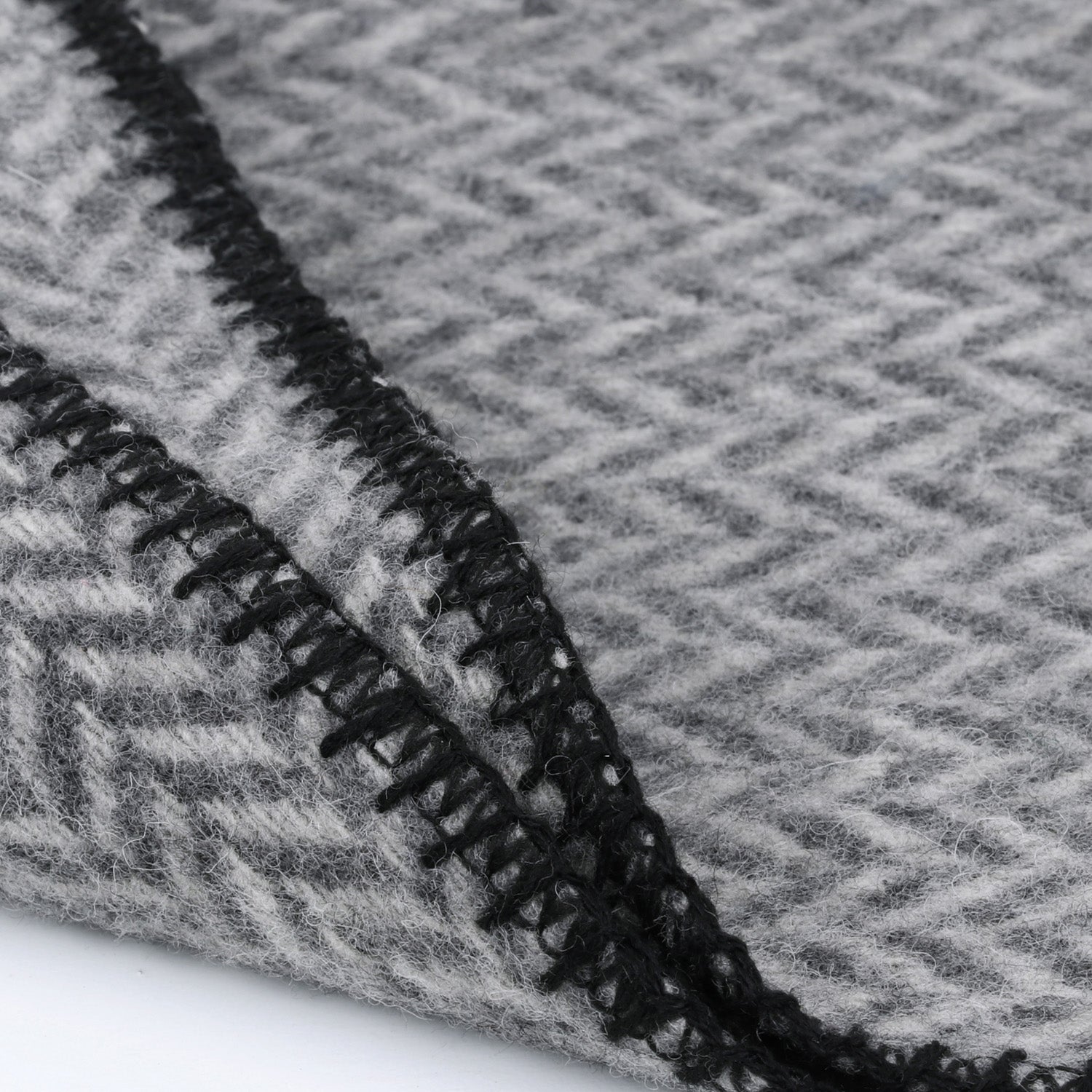 Merino Wool Scarf in Fine Chevron - TreeWool Scarf#color_white-grey